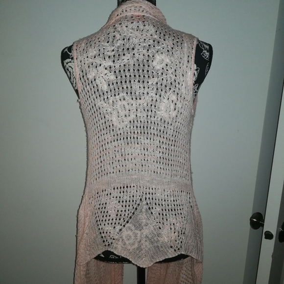 Sleeveless sweater wrap - Picture 7 of 9